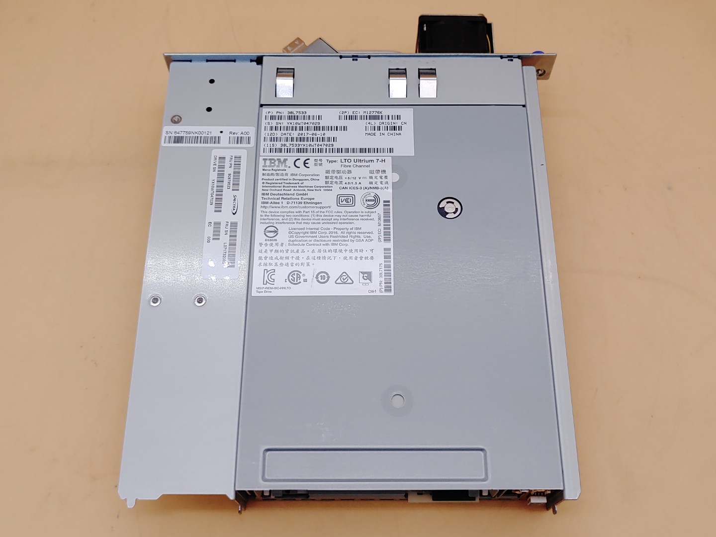 IBM LTO Ultrium 7-H FC Tape Drive Module (38L7533 / 38L7175) - Image 5