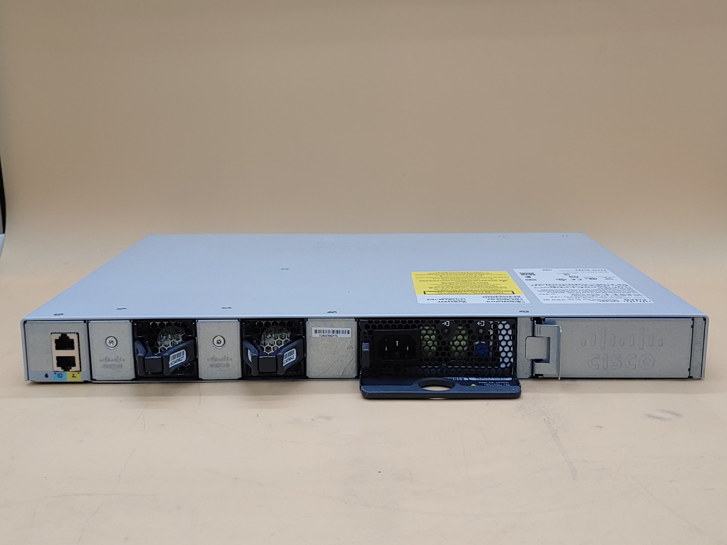 Cisco Catalyst 9200 48-Port PoE+ Network Switch C9200-48P-E V01 - Image 8
