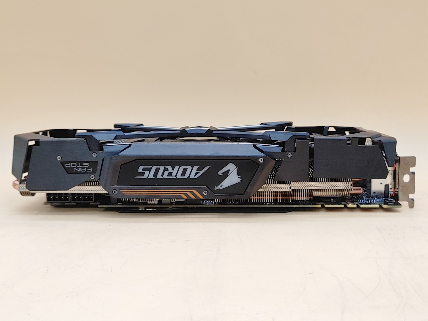 Gigabyte AORUS GTX 1080 Ti 11GB GDDR5X Graphics Card (GV-N108TAORUS-11GD) - Image 6
