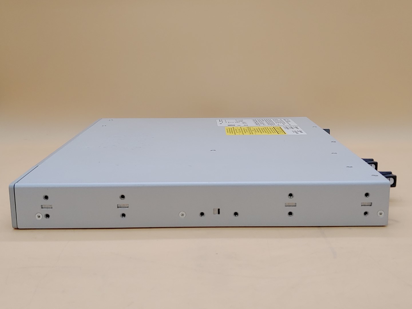 Cisco Catalyst 9200 48-Port PoE+ Network Switch C9200-48P-E V01 - Image 7