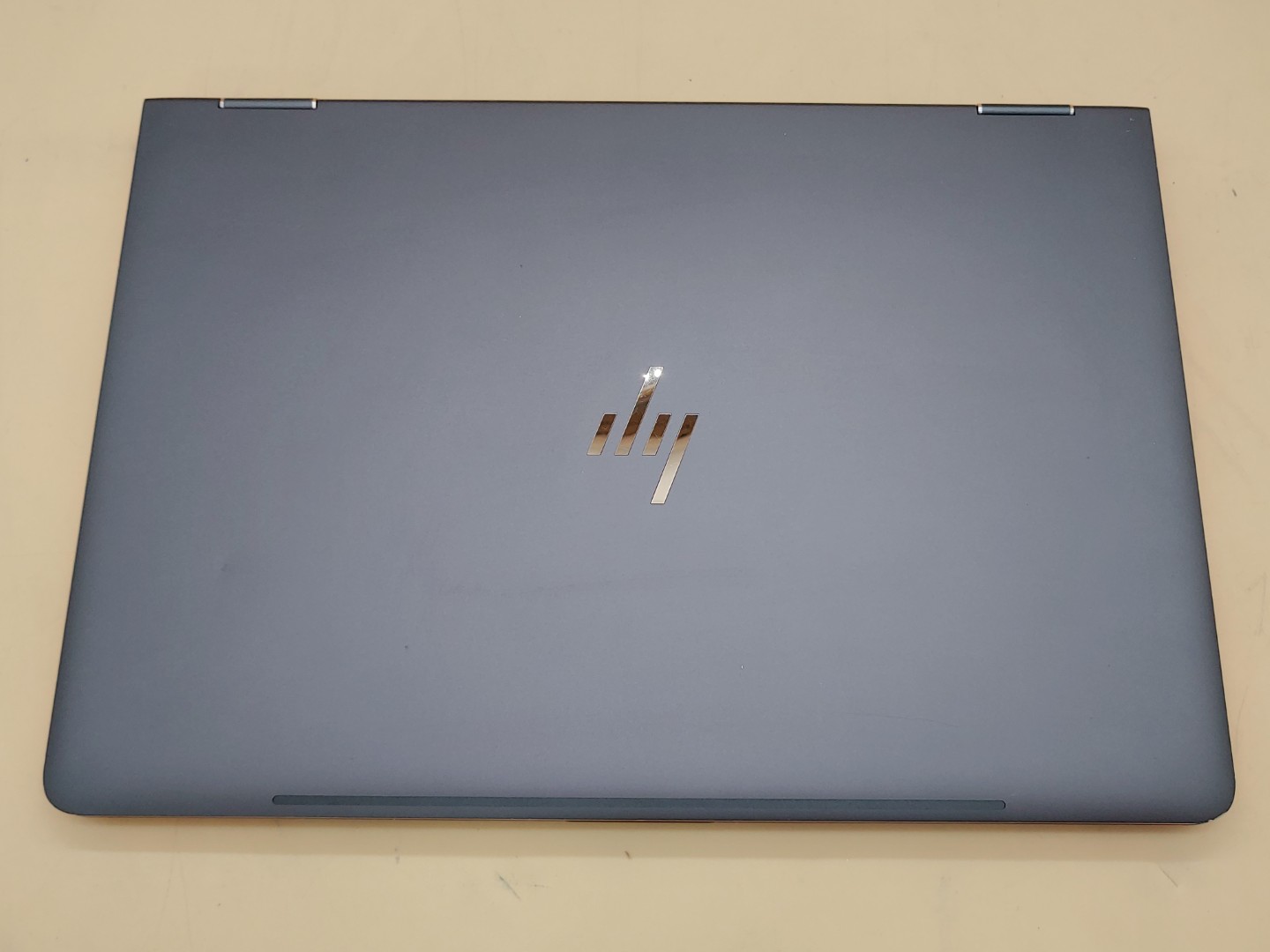 HP Spectre x360 15-bl012dx 15.6" Intel i7-7500U 16GB 512GB 940MX *NO A/C* *READ* - Image 5