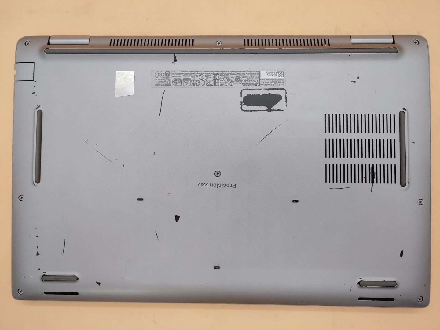 Dell Precision 3560 15.6" i7-1185G7 T500 **NO RAM/SSD/BATT/AC* *NO POWER (DOA)* - Image 6