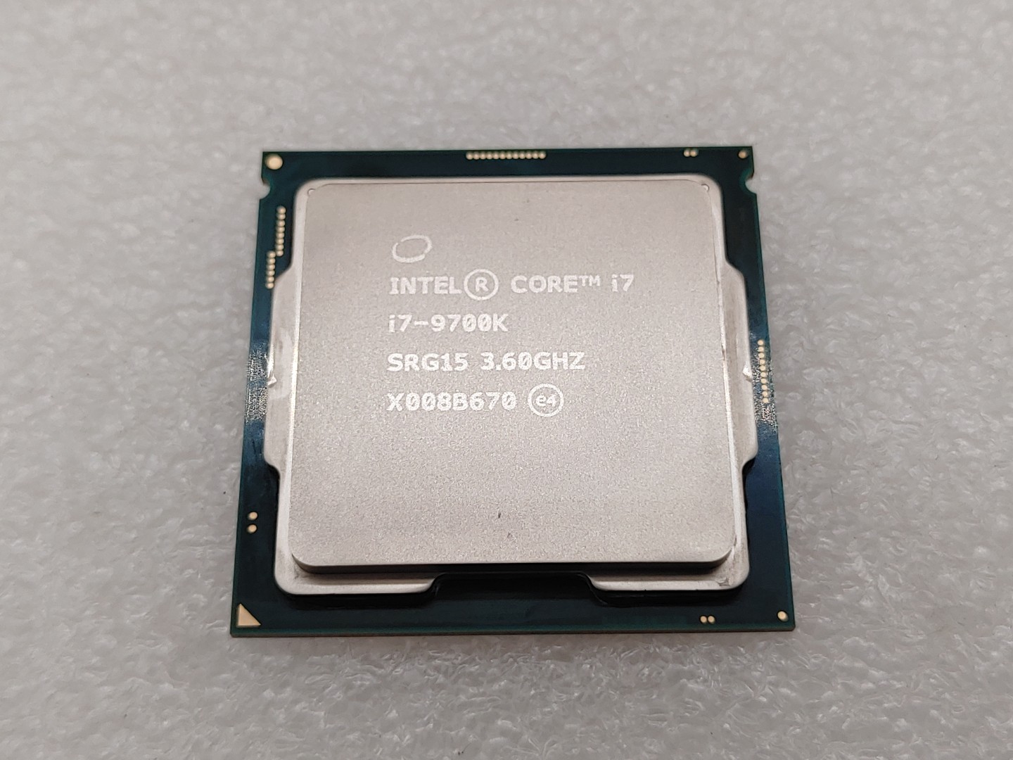 Intel Core i7-9700K SRG15 3.60GHz 8-Core 12MB LGA1151 Desktop CPU Processor
