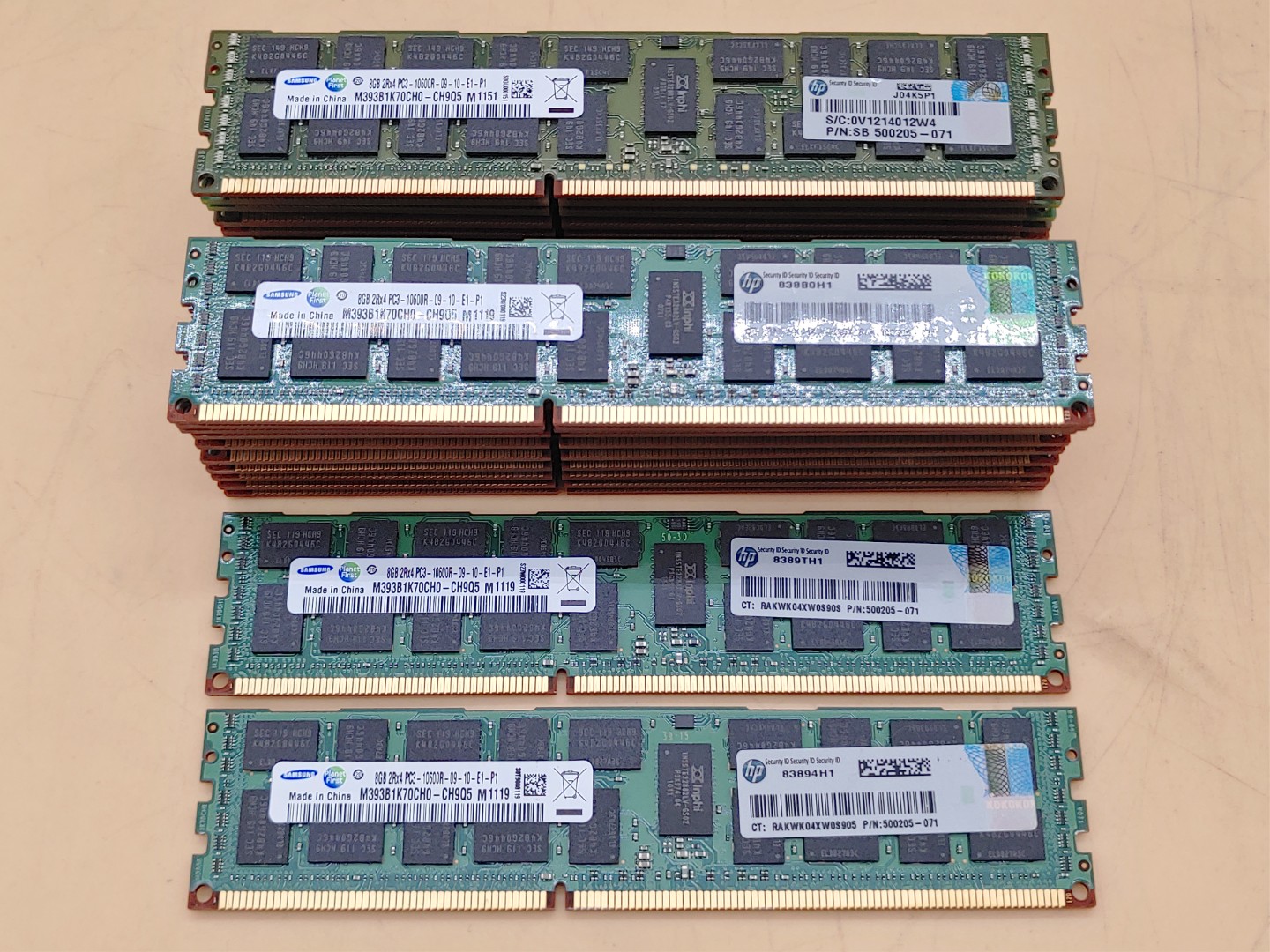 Samsung 8GB 2Rx4 PC3-10600R DDR3 M393B1K70CH0-CH9Q5 ECC Server Ram - LOT of (22)