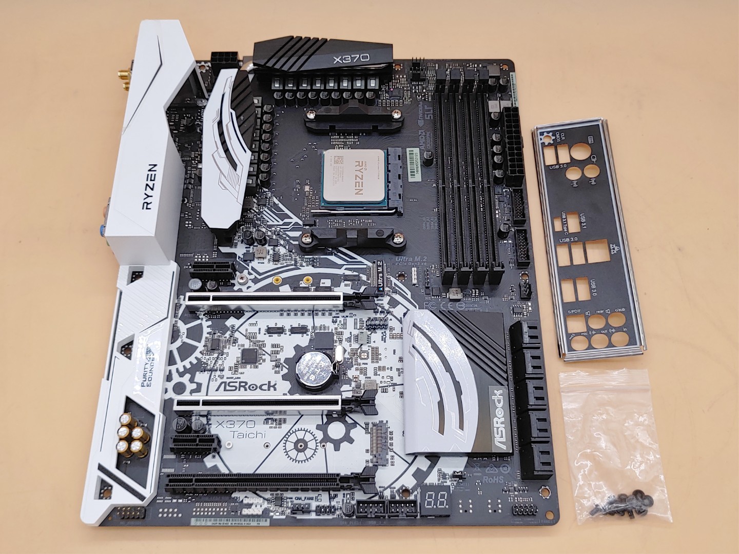 ASRock X370 Taichi ATX Motherboard Socket AM4 AMD DDR4 w/ AMD Ryzen 7 1700X CPU