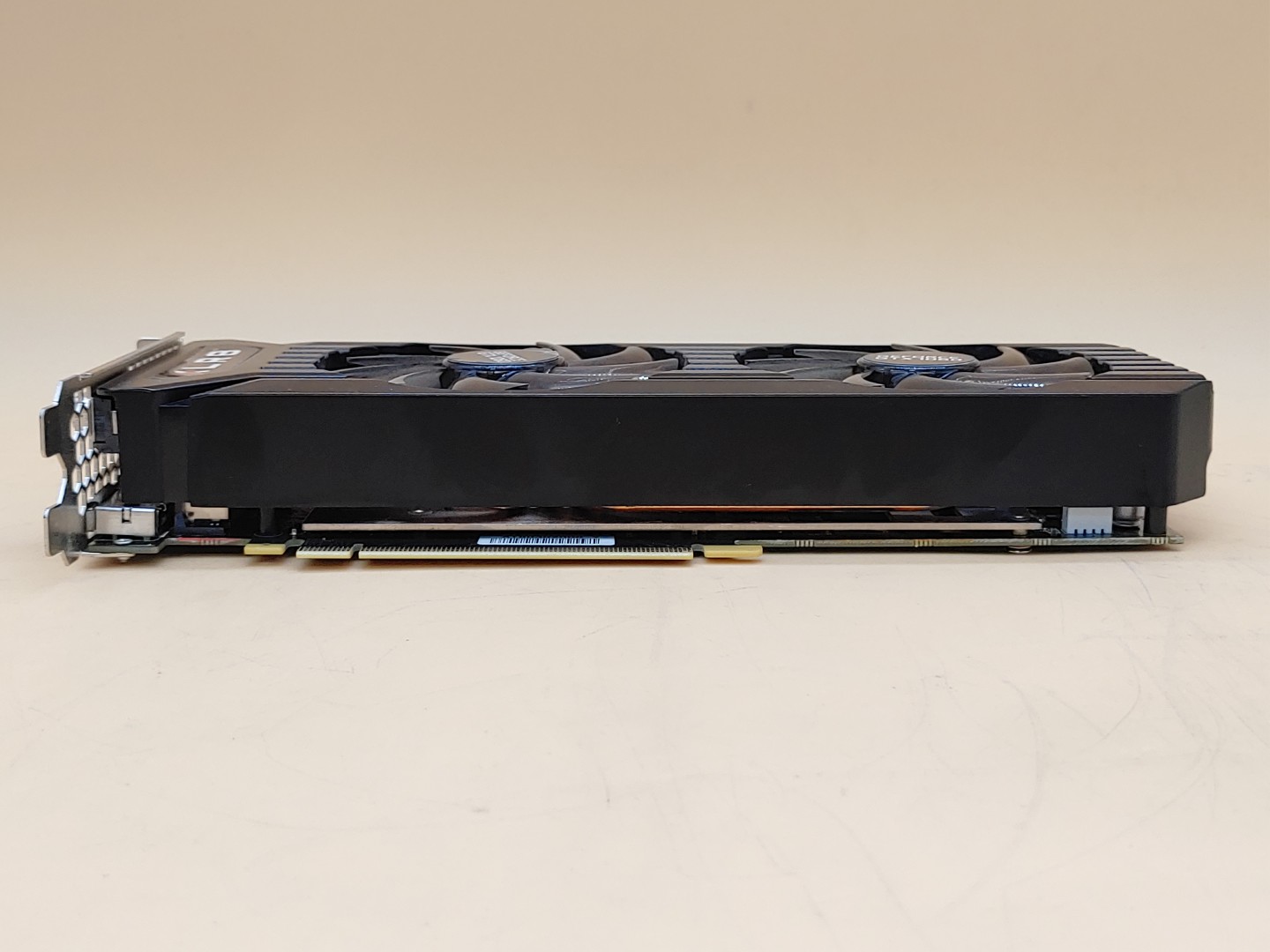 PNY XLR8 GeForce GTX 1060 OC 6GB Dual-Fan GDDR5 PCIE Graphics Card - Image 3