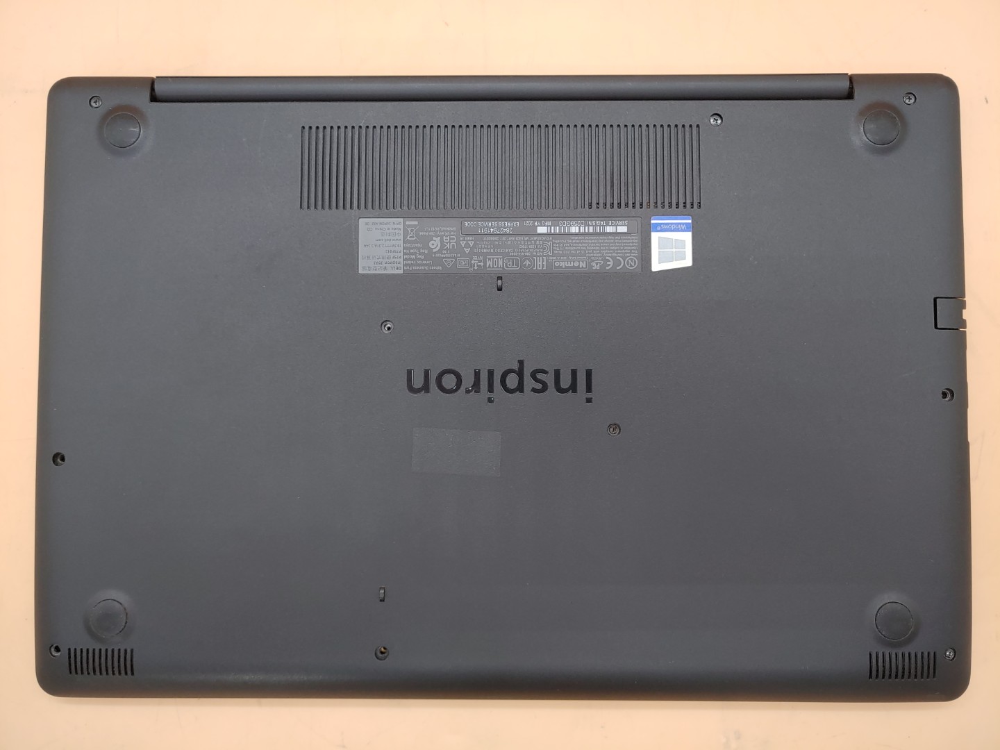 Dell Inspiron 3593 15.6" Touch i7-1065G7 4GB *NO HDD/SSD/OS/AC* *BROKEN DC JACK* - Image 6
