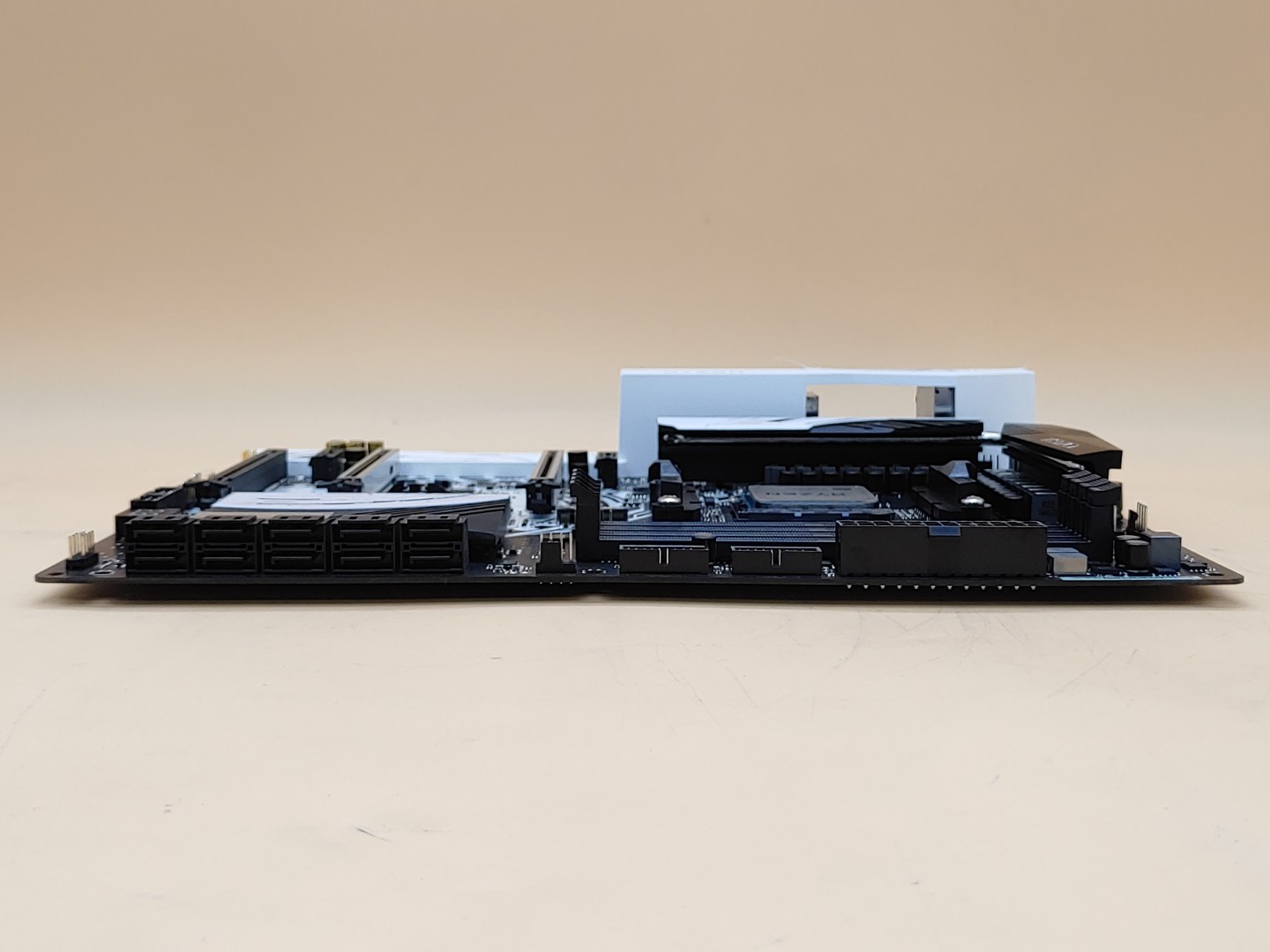 ASRock X370 Taichi ATX Motherboard Socket AM4 AMD DDR4 w/ AMD Ryzen 7 1700X CPU - Image 4