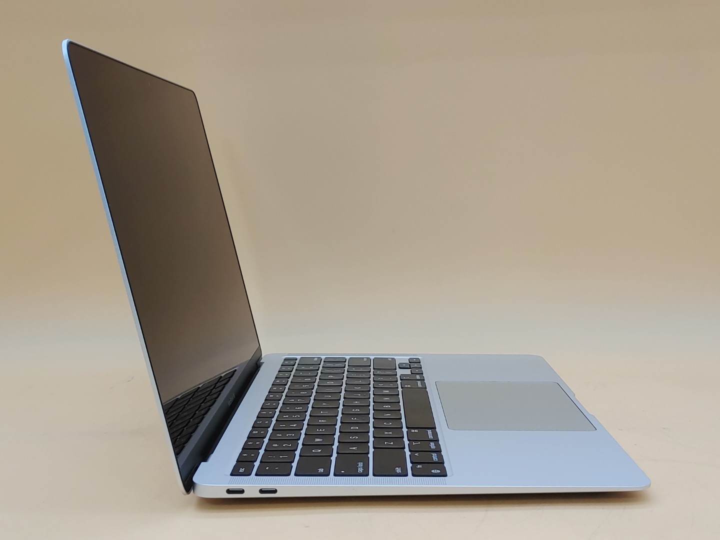 Apple MacBook Air M1 13" (2020) 8GB 512GB A2337 *NO POWER (DOA)* *NO A/C* *READ* - Image 2