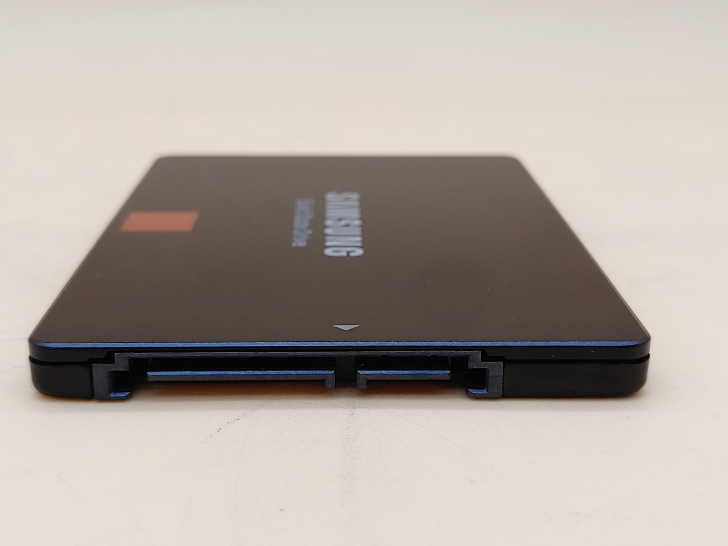 Samsung 860 PRO 1TB 2.5" SATA III SSD Solid State Drive MZ-76P1T0 (99% Health) - Image 3