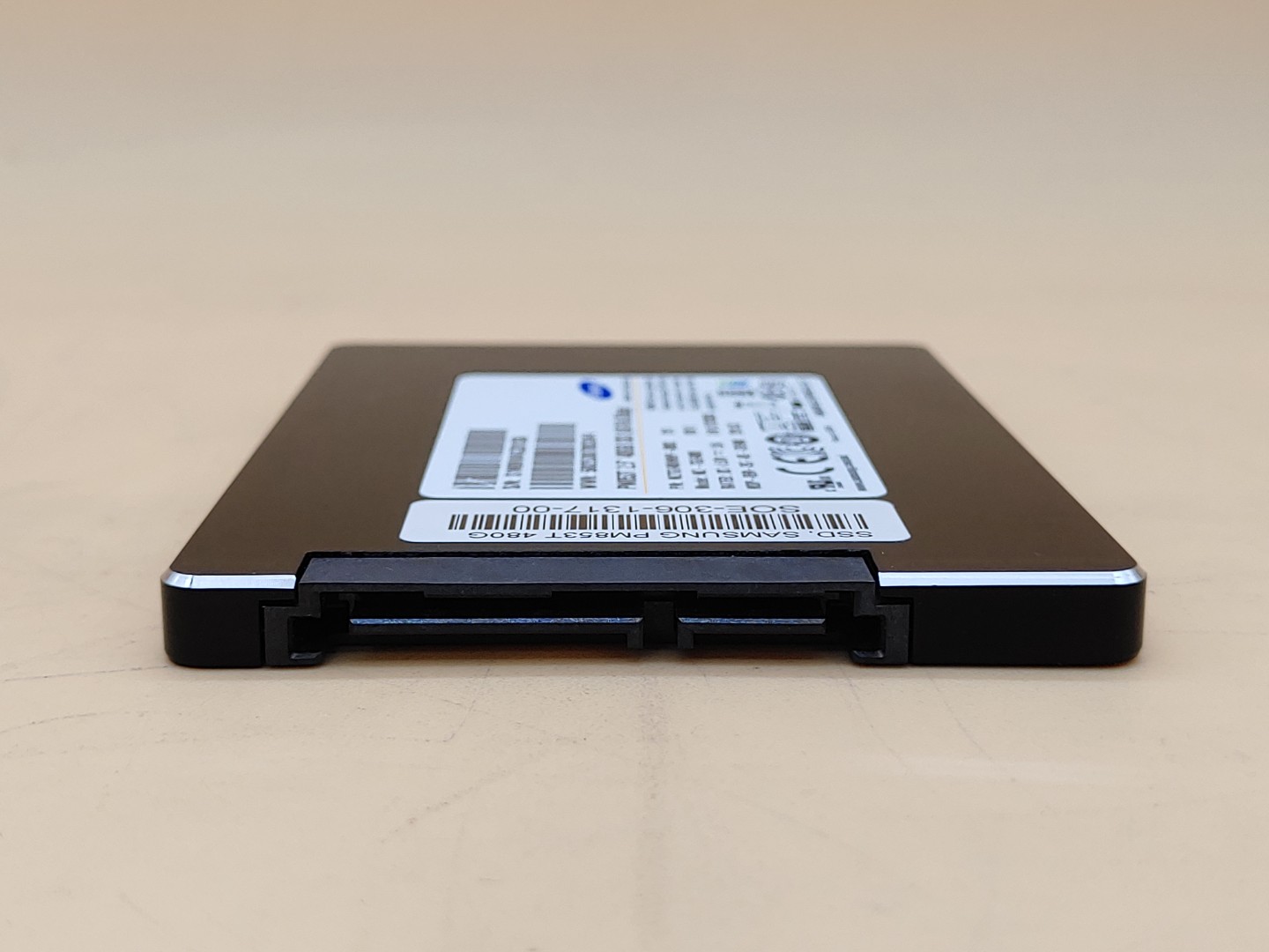 Samsung PM853T 480GB 6Gb/s TLC SATA 2.5'' SSD MZ7GE480HMHP-00003 (96% Health) - Image 3