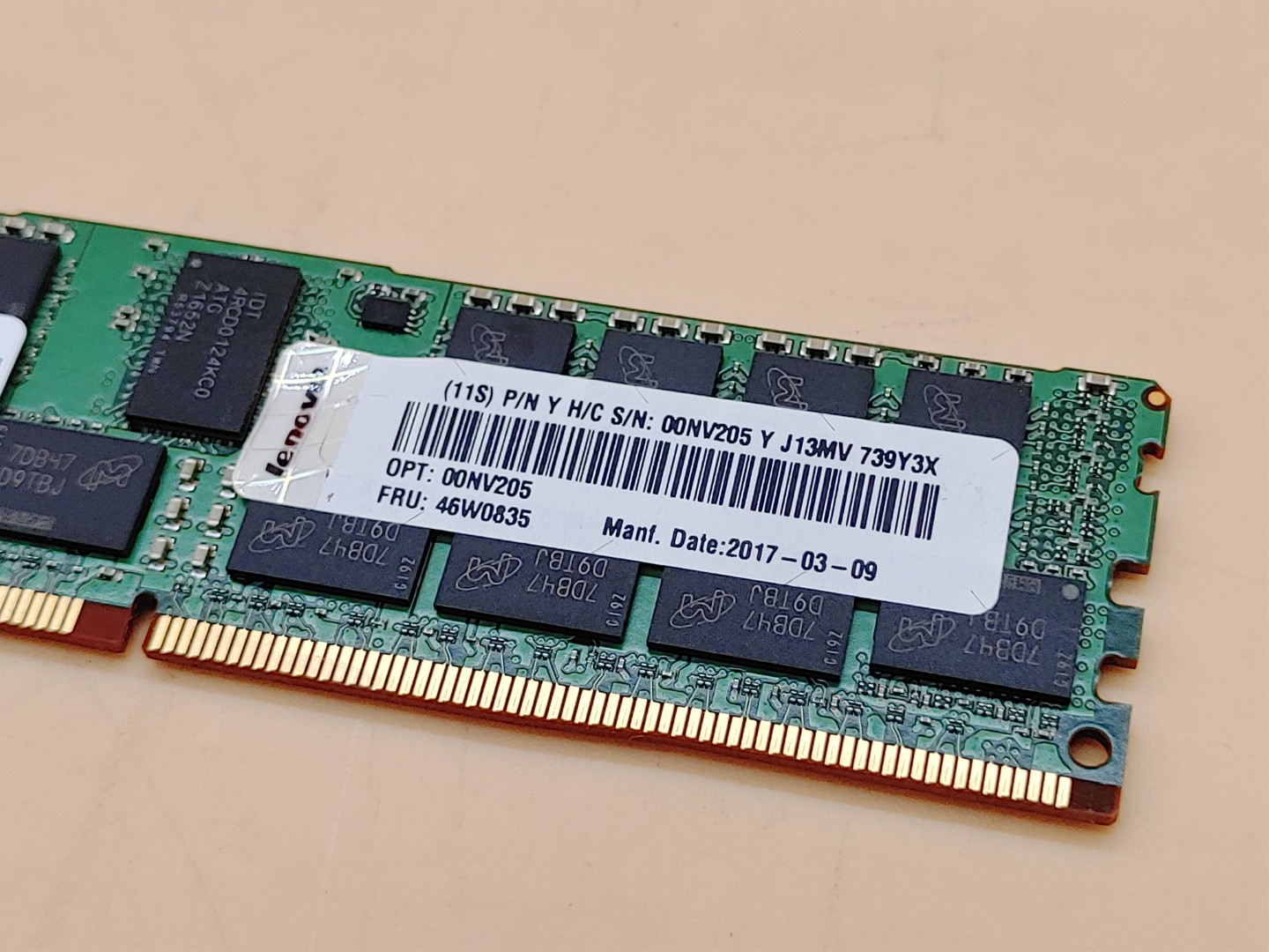Micron 32GB 2RX4 PC4-2400T DDR4 MTA36ASF4G72PZ-2G3B1II ECC RAM Server Memory - Image 3
