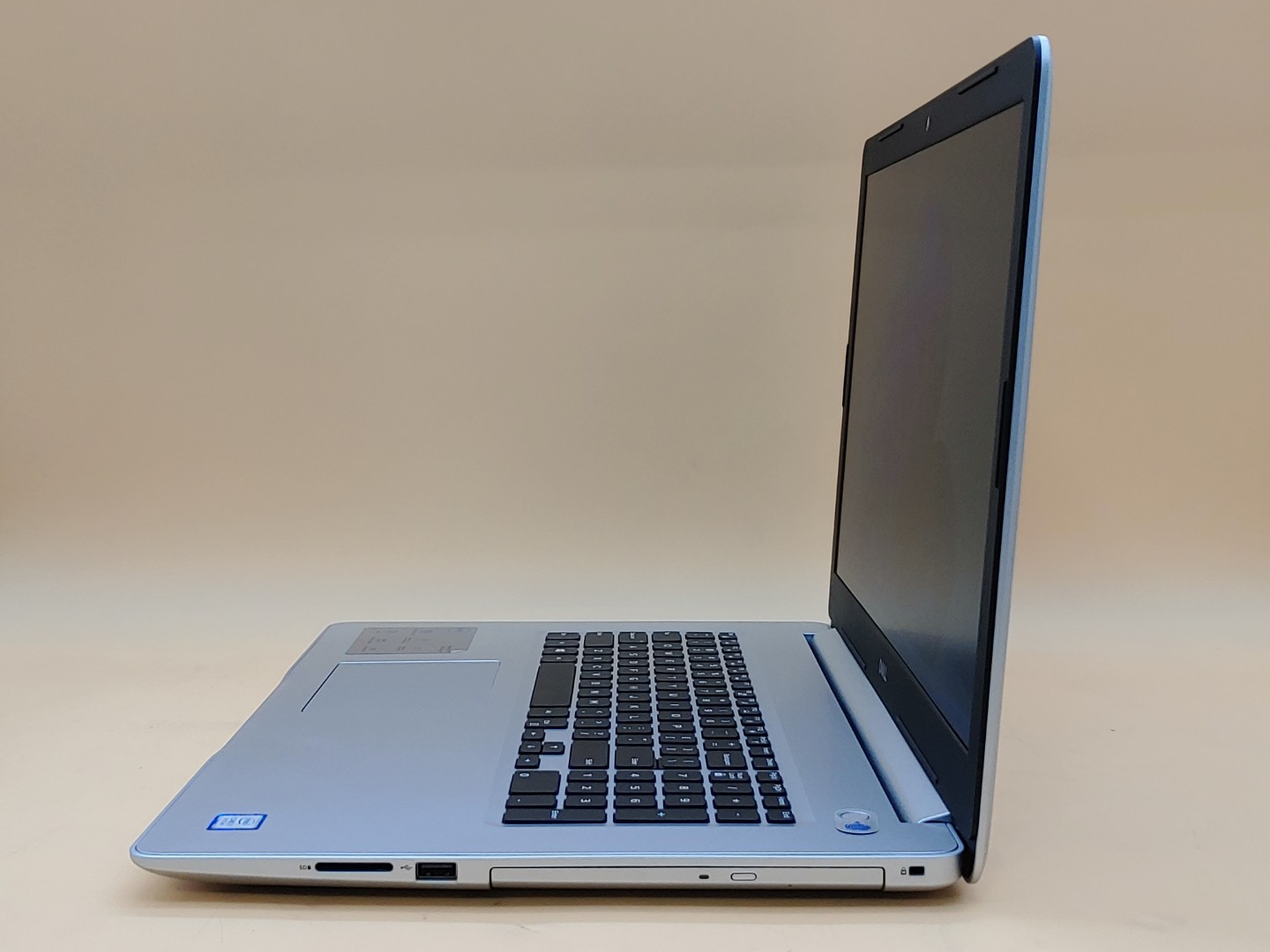Dell Inspiron 5770 17.3" Intel i7-8550U 16GB 512GB NVMe + 2TB HDD Win11 *NO A/C* - Image 3