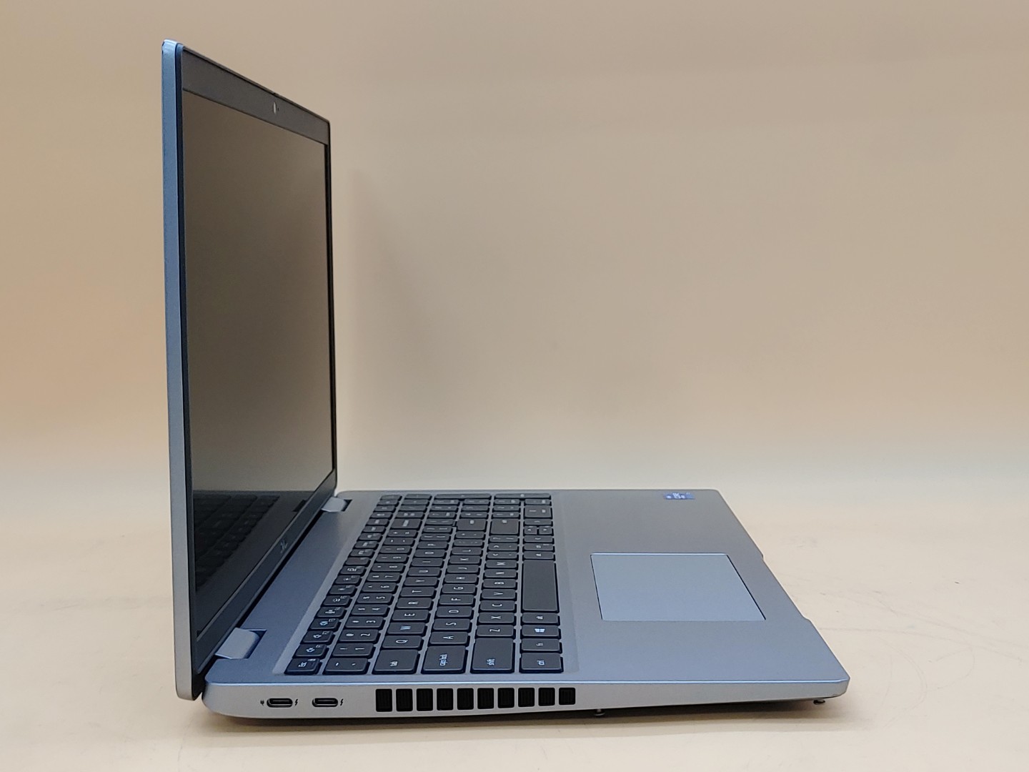 Dell Precision 3560 15.6" i7-1185G7 T500 *NO BATT/RAM/SSD/AC* *BIOS LOCKED* - Image 2
