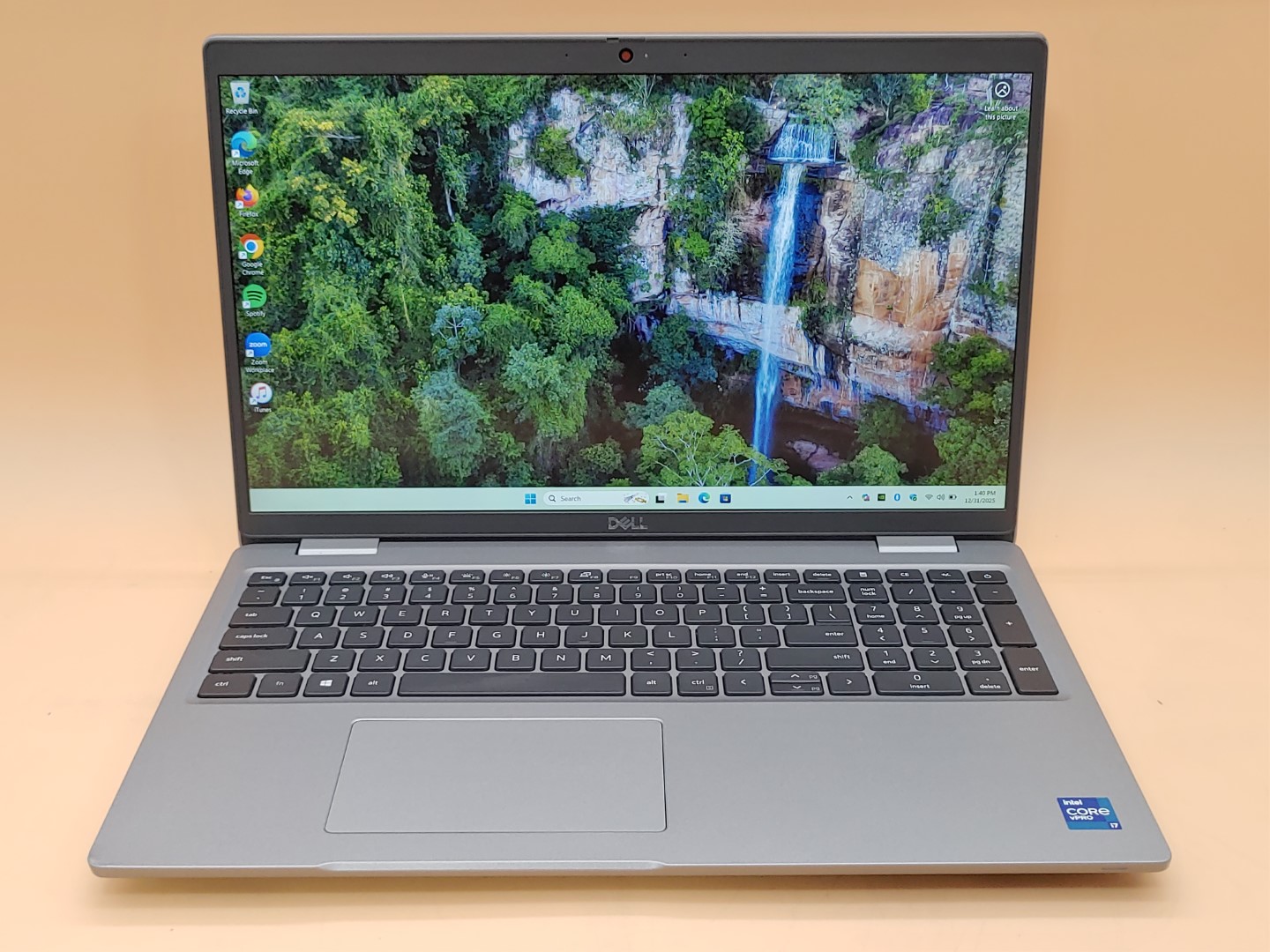 Dell Precision 3560 15.6" i7-1185G7 16GB 256GB NVIDIA T500 Win11 *NO A/C* *READ*