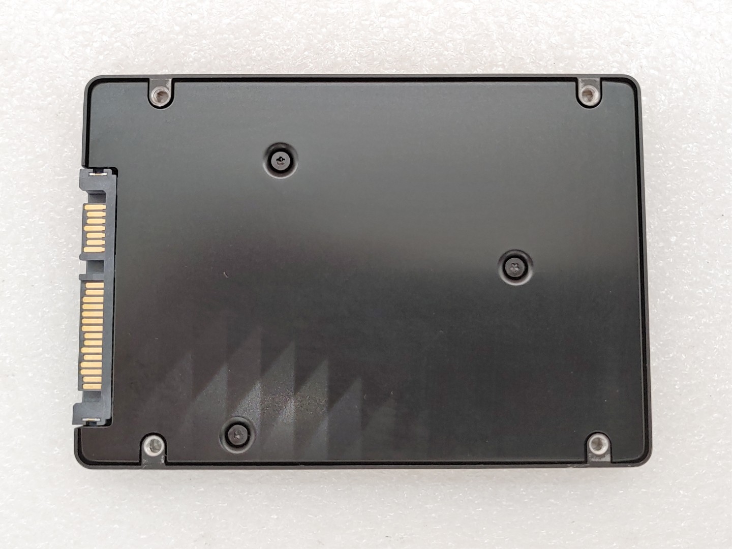 Samsung PM863a 960GB 2.5" SATA Internal SSD 6Gbp/s MZ-7LM960N (99% Health) - Image 5