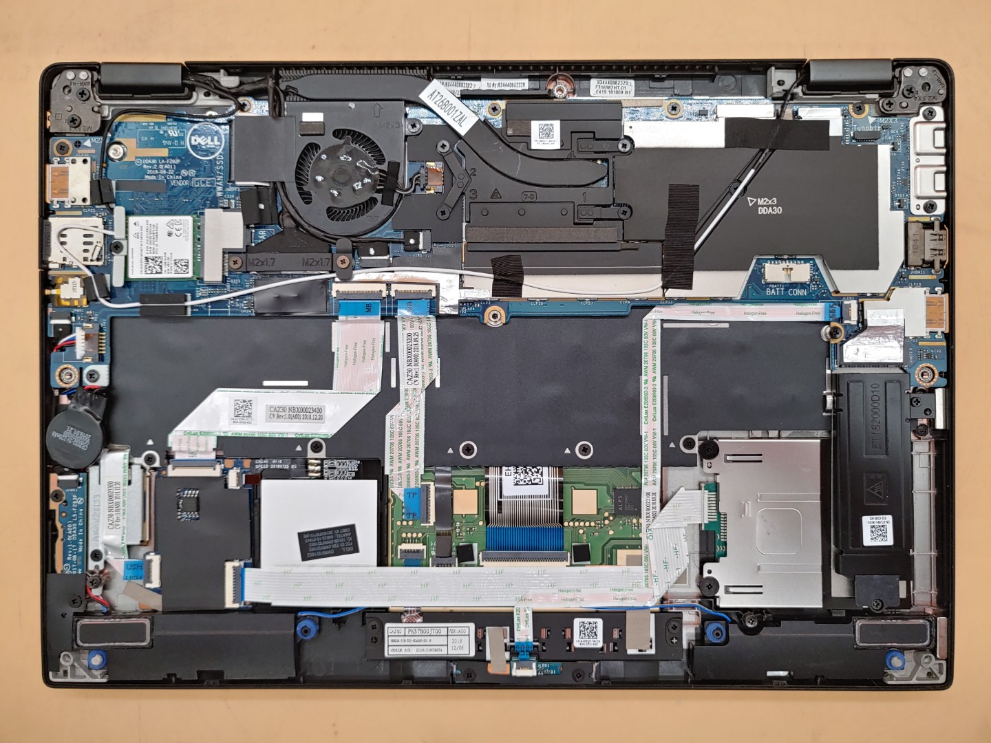 Dell Latitude 7390 2-in-1 13.3" Intel i5-8350U 8GB *NO SSD/NO BATT/NO AC* *READ* - Image 7