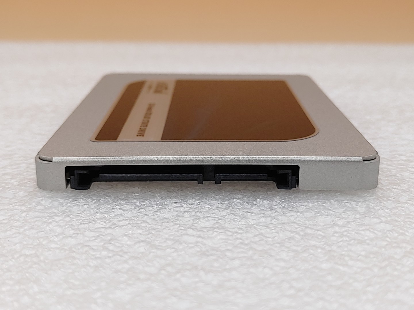 Crucial MX500 1000GB 2.5" SATA 6Gb/s Internal SSD CT1000MX500SSD1 (94% Health) - Image 3