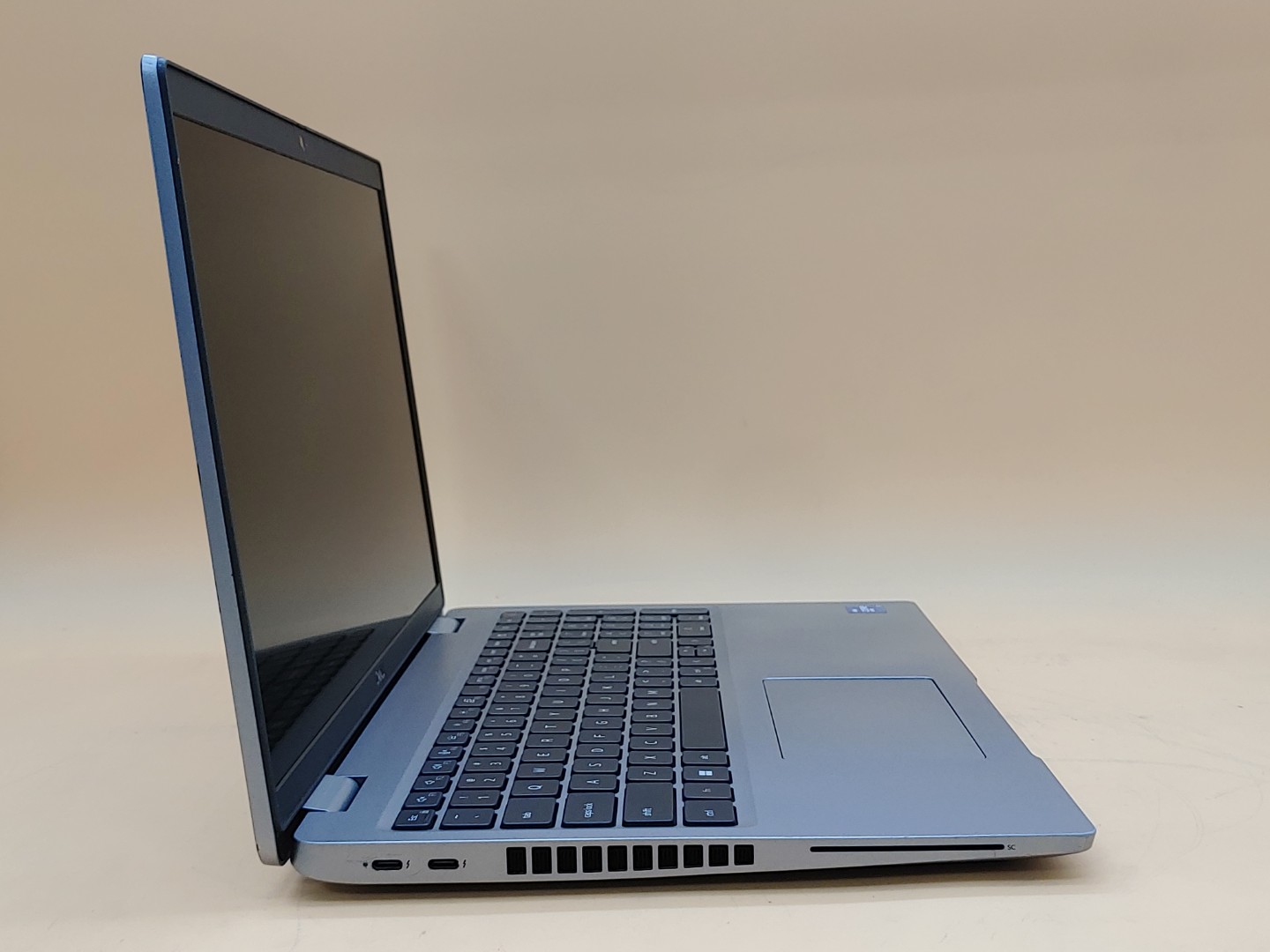 Dell Precision 3560 15.6" i7-1185G7 T500 **NO RAM/SSD/BATT/AC* *NO POWER (DOA)* - Image 2