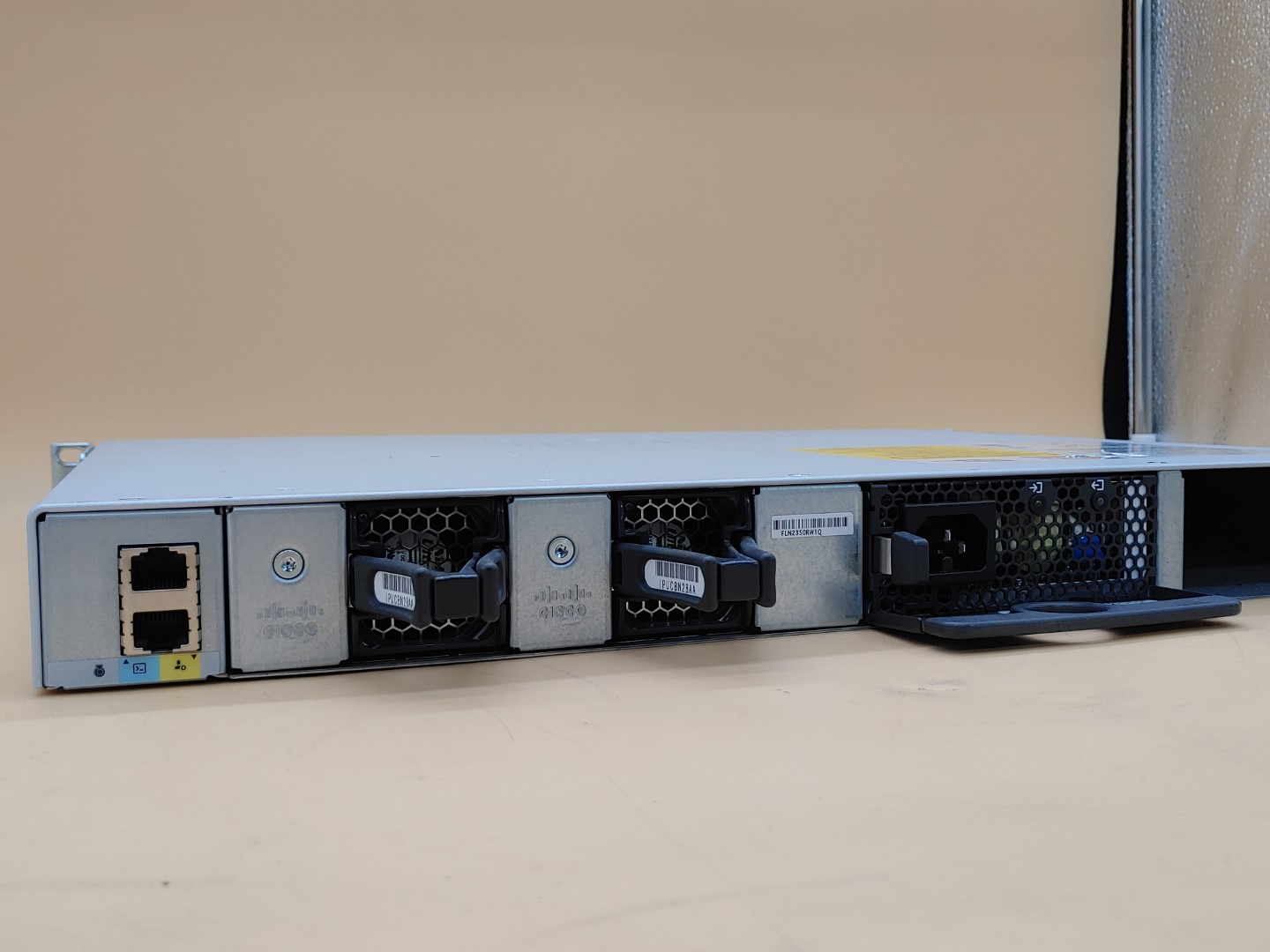 Cisco Catalyst 9200 48-Port PoE+ Network Switch // C9200-48P-E V01 - Image 9