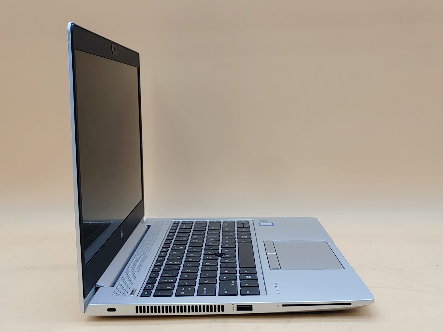 HP EliteBook 840 G5 14" Intel i7-8650U *NO SSD/ NO RAM/ NO AC* *CRACKED SCREEN* - Image 3
