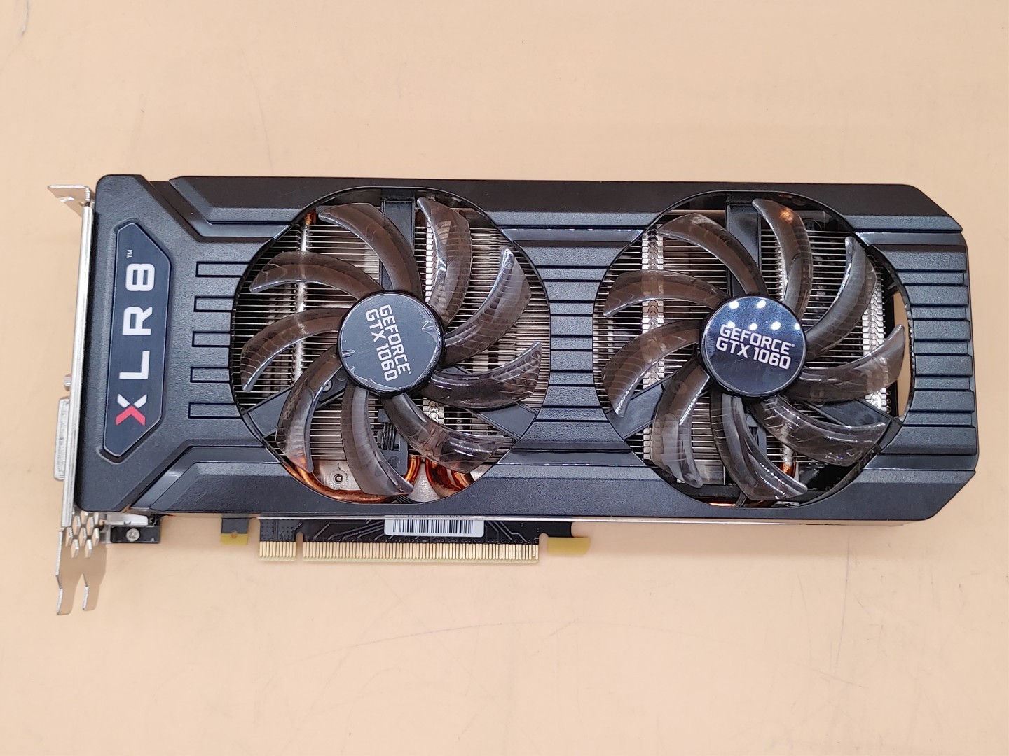 PNY XLR8 GeForce GTX 1060 OC 6GB Dual-Fan GDDR5 PCIE Graphics Card - Image 4