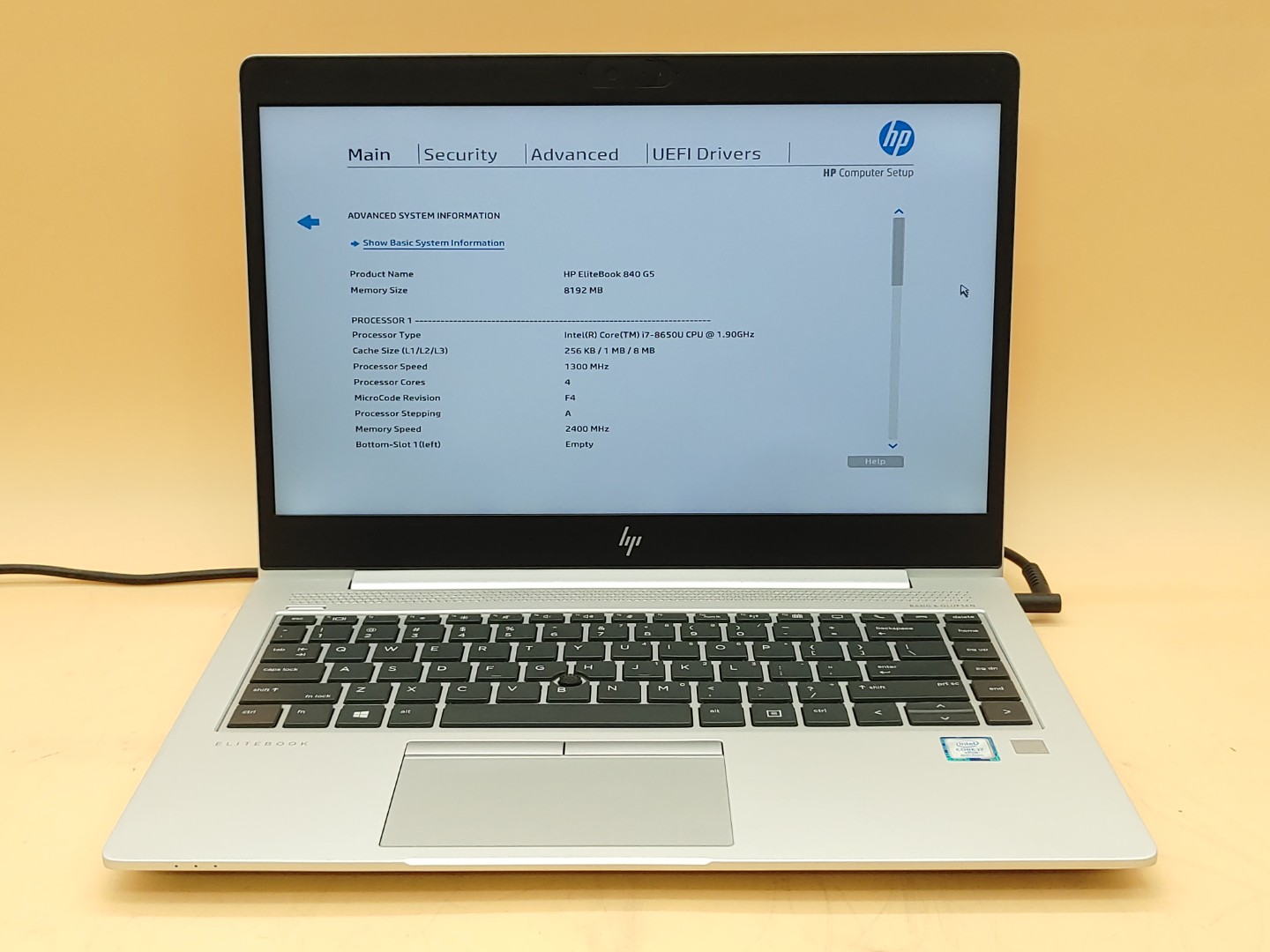 HP EliteBook 840 G5 14" Intel i7-8650U 8GB *NO SSD/NO BATT/NO AC* **READ***