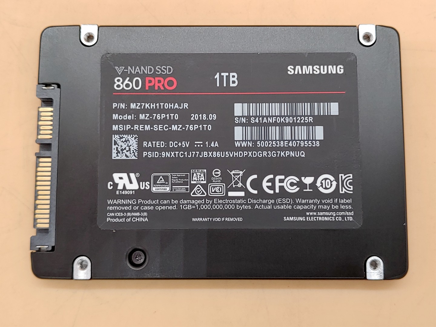 Samsung 860 PRO 1TB 2.5" SATA III SSD Solid State Drive MZ-76P1T0 (99% Health) - Image 5
