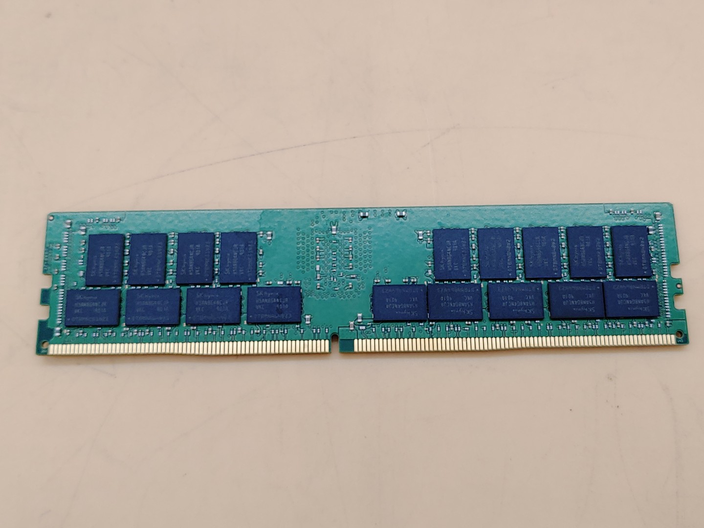 SK Hynix 32GB 2Rx4 PC4-2666V HMA84GR7CJR4N-VK DDR4 RDIMM Ram ECC Server Memory - Image 4