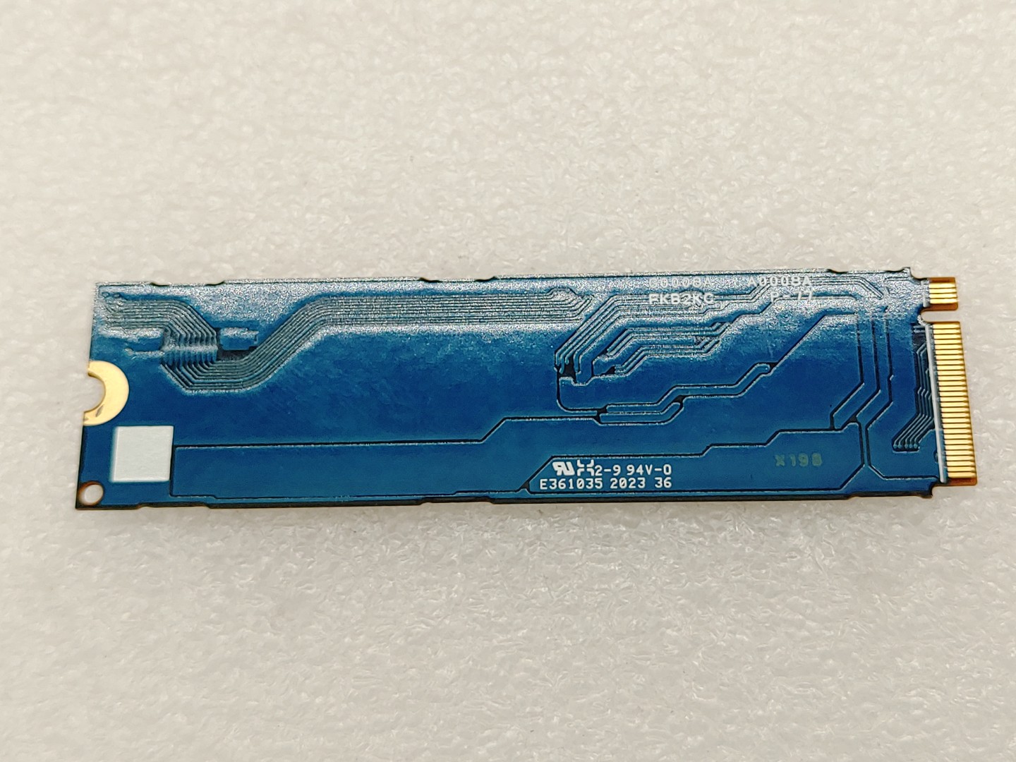 Kioxia 1024GB XG6 M.2 PCIe Gen3 x4 NVMe (KXG60ZNV1T02) NVMe SSD (100% Health) - Image 4