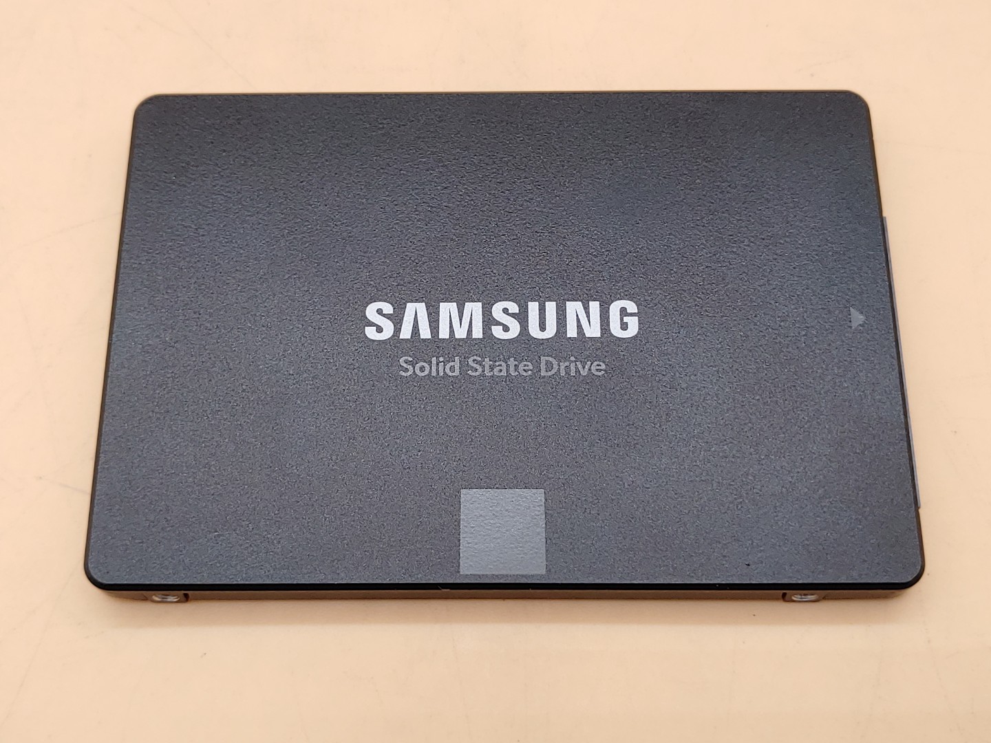 Samsung 860 EVO 1TB 2.5" SATA III SSD Solid State Drive MZ-76E1T0 (99% Health)
