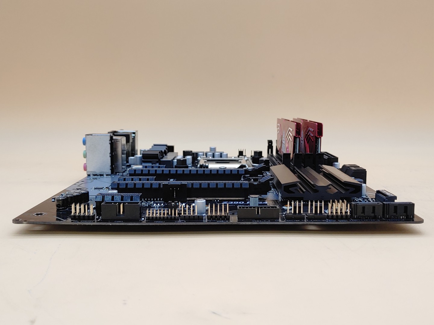 ASRock Z390 Pro4 LGA 1151 Ultra M.2 DDR4 Intel ATX Motherboard w/ 16GB RAM - Image 3