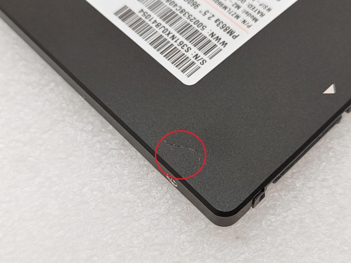 Samsung PM863a 960GB 2.5" SATA SSD 6Gbp/s MZ-7LM960N (99% Health) **READ** - Image 3