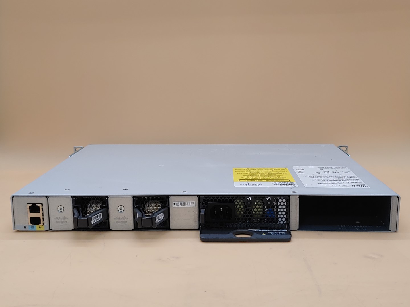 Cisco Catalyst 9200 48-Port PoE+ Network Switch -- C9200-48P-E V01 - Image 8
