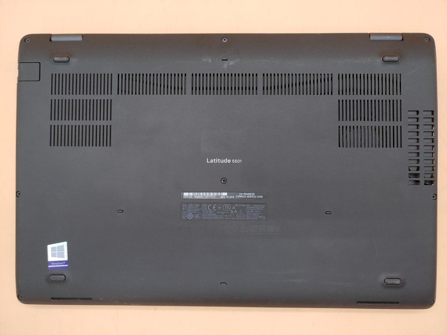 Dell Latitude 5501 15.6" i7-9850H **NO RAM/BATT/SSD/AC** **NO POWER (DOA)** - Image 6