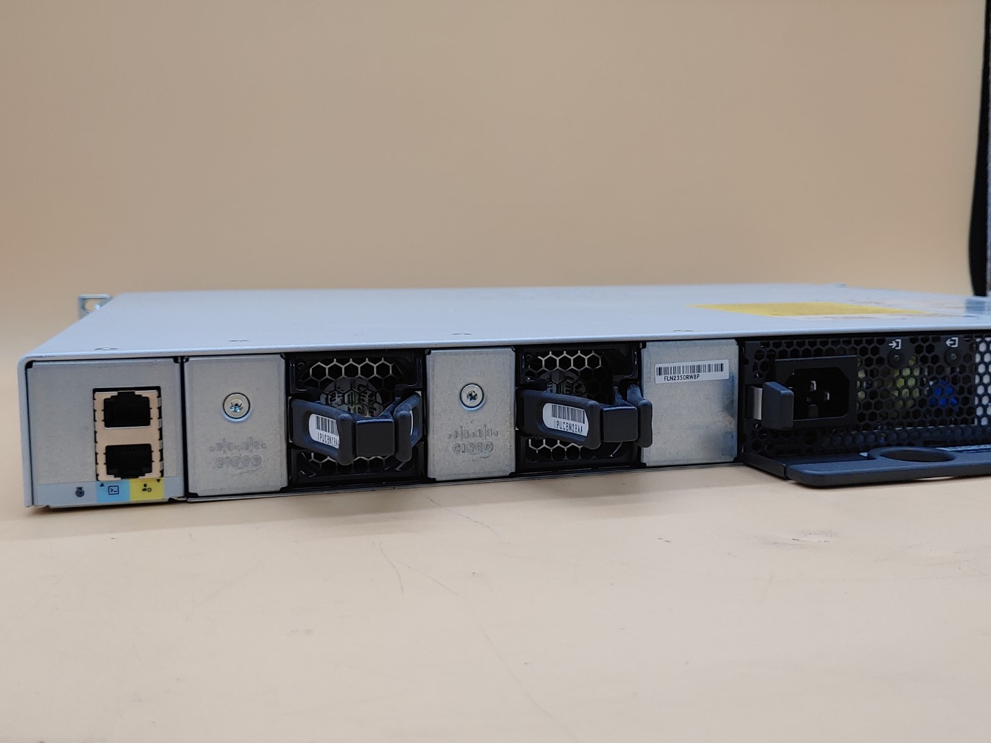 Cisco Catalyst 9200 48-Port PoE+ Network Switch -- C9200-48P-E V01 - Image 9