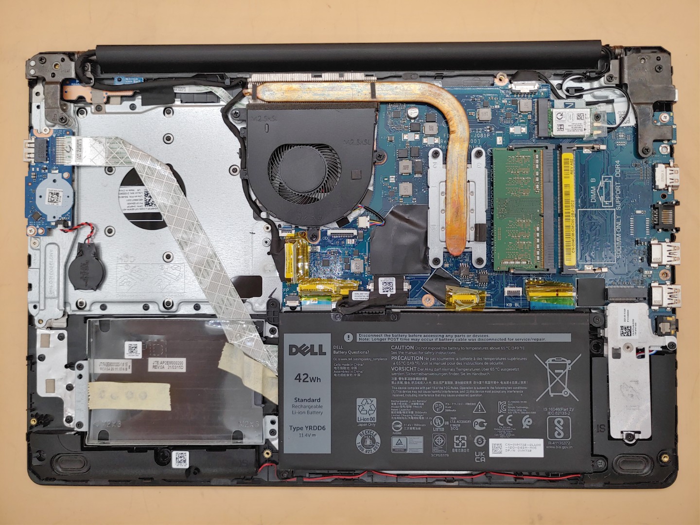 Dell Inspiron 3593 15.6" Touch i7-1065G7 4GB *NO HDD/SSD/OS/AC* *BROKEN DC JACK* - Image 7