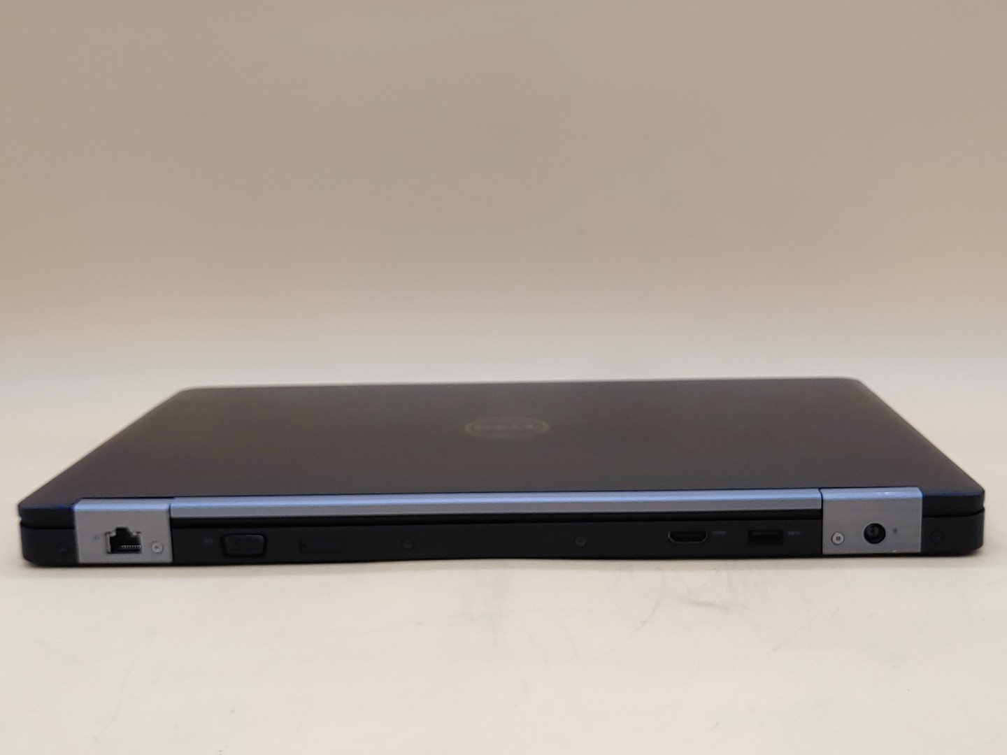 Dell Latitude E5570 15.6" Intel i5-6300U 16GB **NO SSD/HDD/NO OS/NO AC** - Image 8
