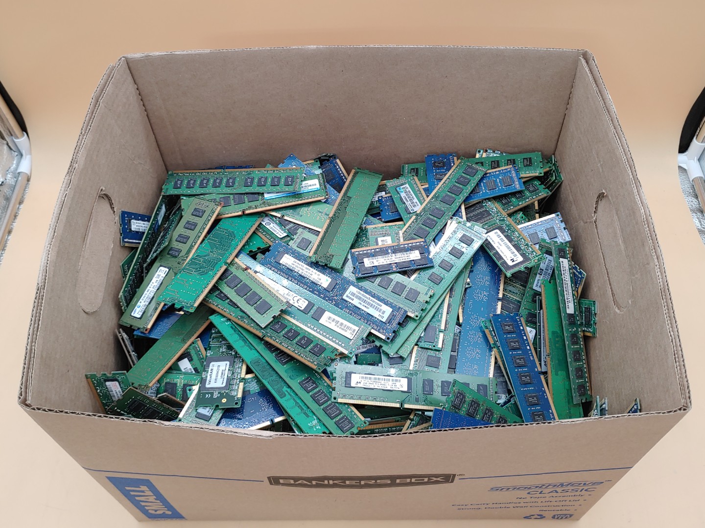 19 LBS Pounds Computer/Server RAM Memory *SCRAP* Gold Recovery **UNSHIELDED**