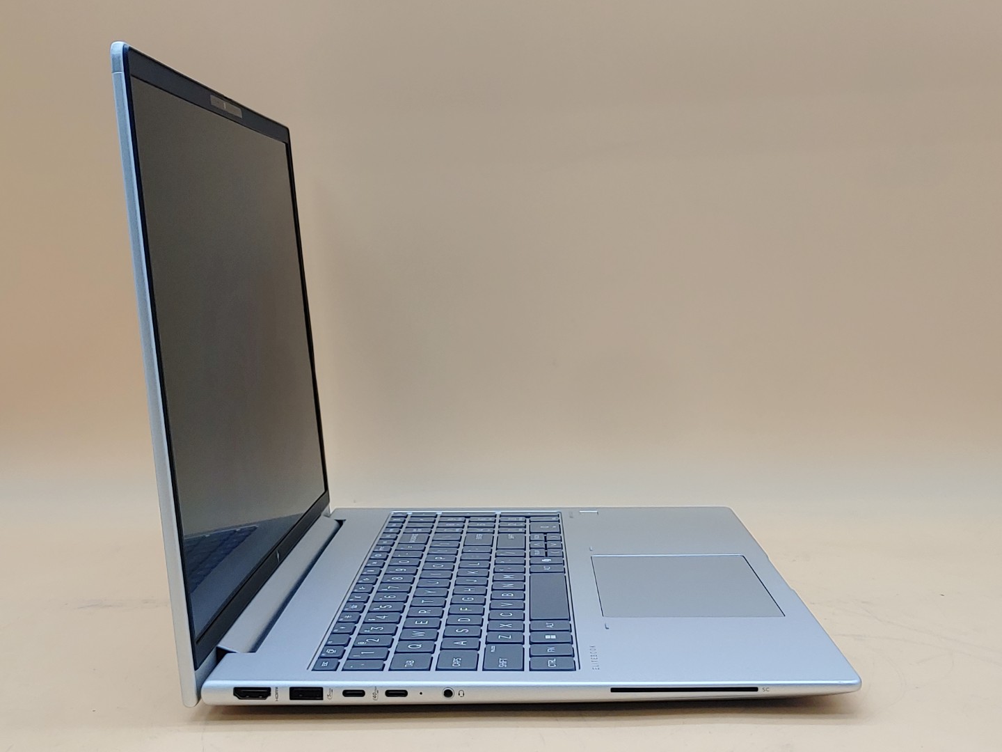 HP EliteBook 665 16" G11 AMD Ryzen 7 Pro 7735U 8GB 512GB SSD Win11Pro **NO A/C** - Image 3