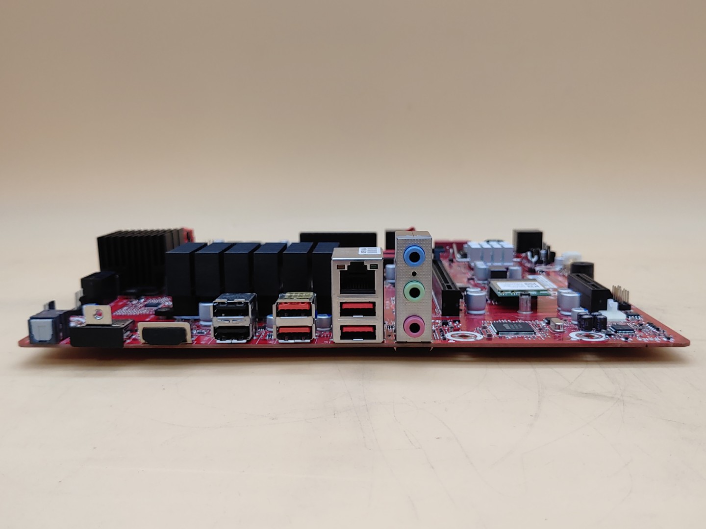 HP Omen 880-040 915479-001 AMD Socket AM4 DDR4 uATX Motherboard w/ Screws - Image 5