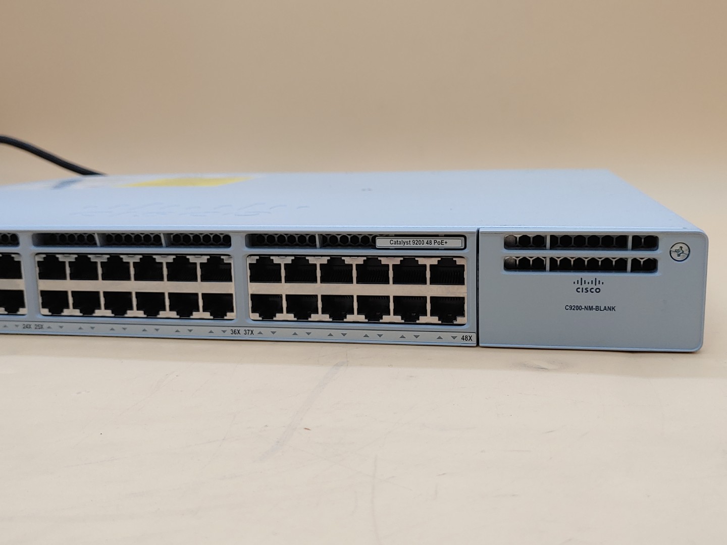 Cisco Catalyst 9200 48-Port PoE+ Network Switch w/ x1 PSU (C9200-48P-E V01) - Image 3