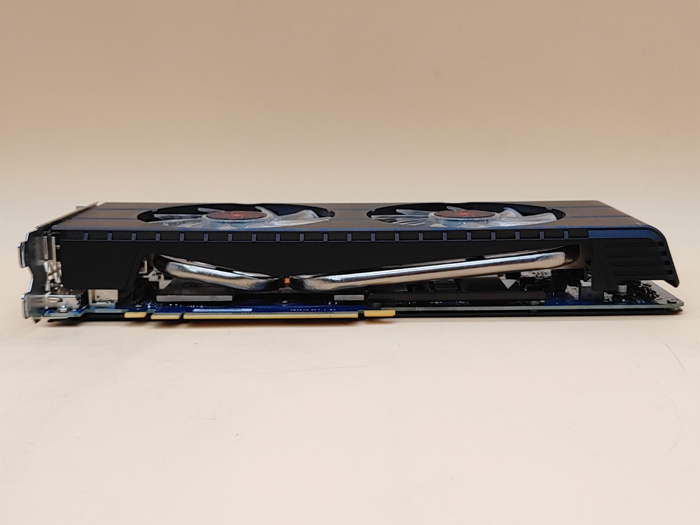 HP NVIDIA GeForce GTX 1080 8GB GDDR5X Graphics Card (909247-001) **BAD FAN** - Image 3
