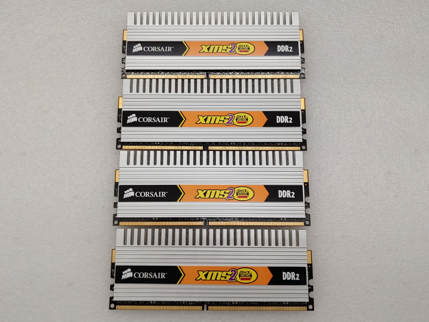 Corsair XMS2 8GB (4x2GB) DDR2 (CM2X2048-6400C4DHX) 800MHz Desktop Memory