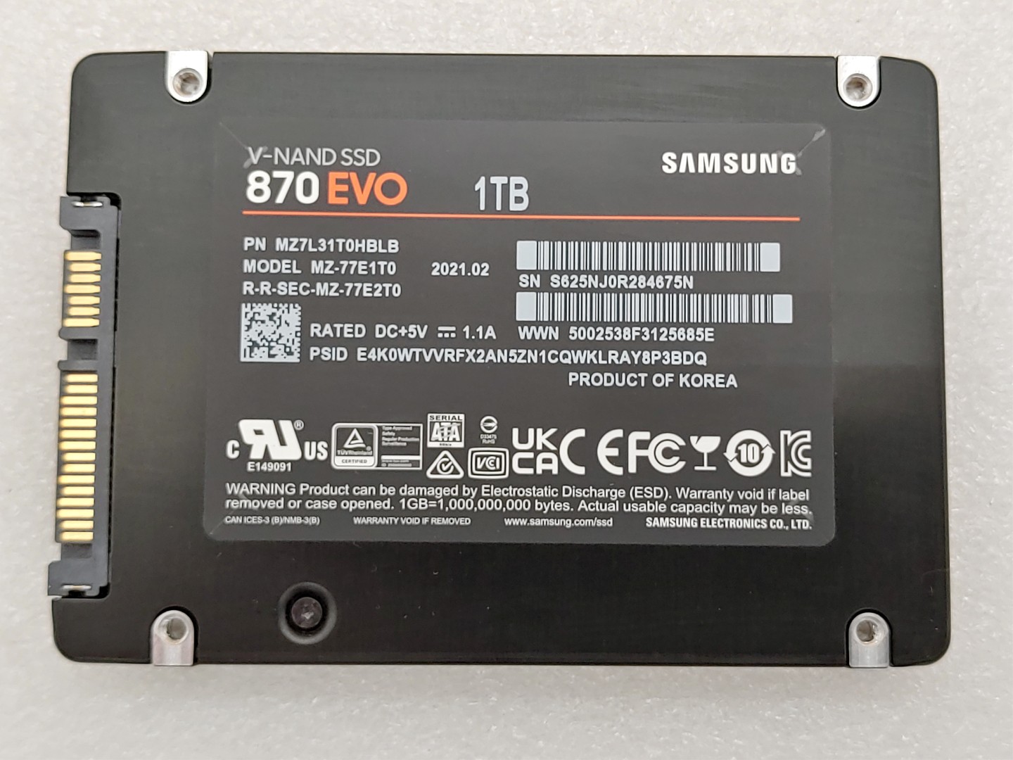 Samsung 870 EVO 1TB 2.5" SATA III V-NAND MZ-77E1T0 Internal SSD (100% Health) - Image 4