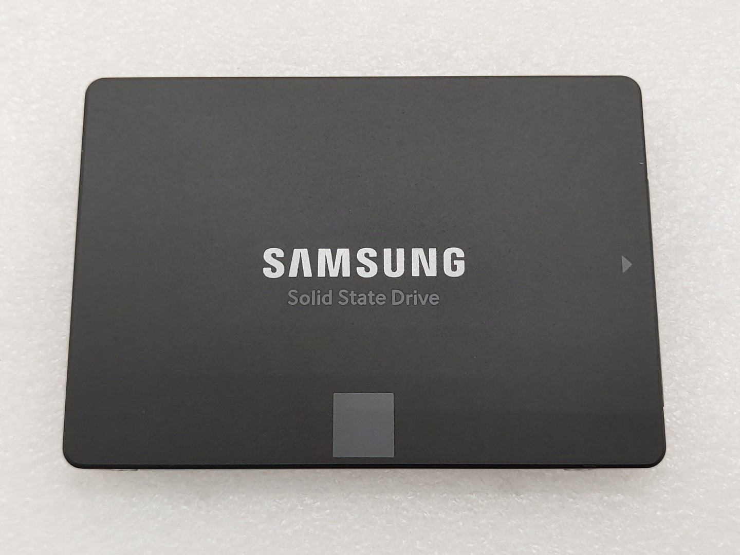 Samsung 870 EVO 1TB 2.5" SATA III V-NAND MZ-77E1T0 Internal SSD (100% Health)